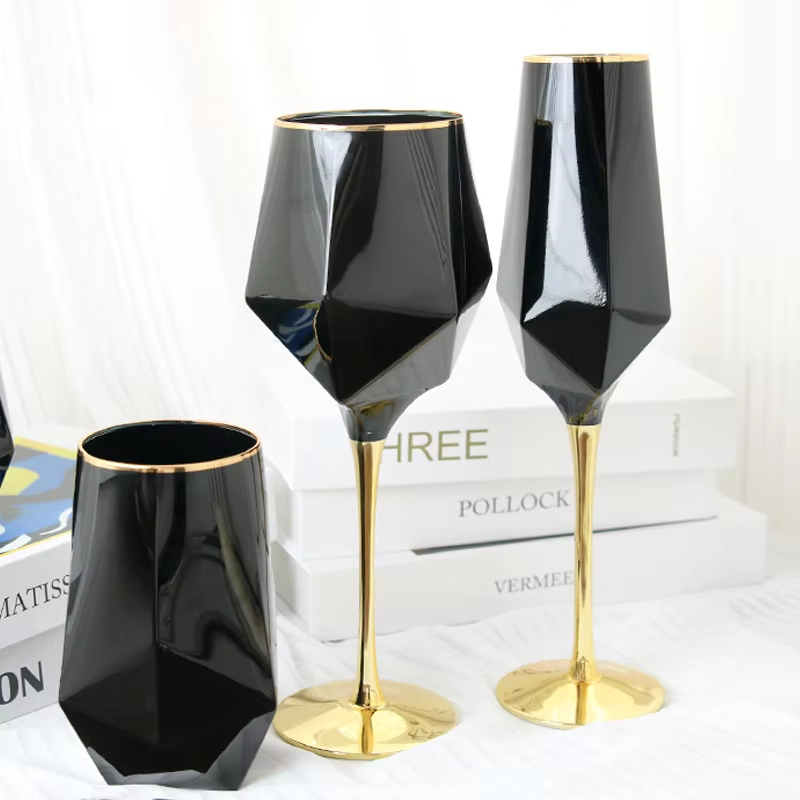 순수 블랙 크리스탈 골든 에지 와인 잔, 럭셔리 불규칙 - Wine In Beer Glass 리뷰 및 가격